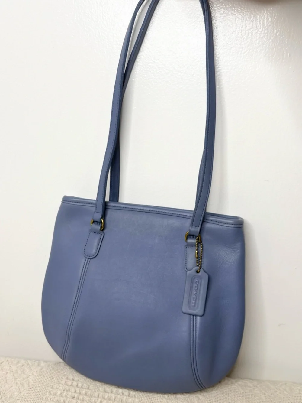 90s Vintage Coach Periwinkle Medium Framed Pouch Bag 9996 Blue Leather Tote - Picture 4 of 9